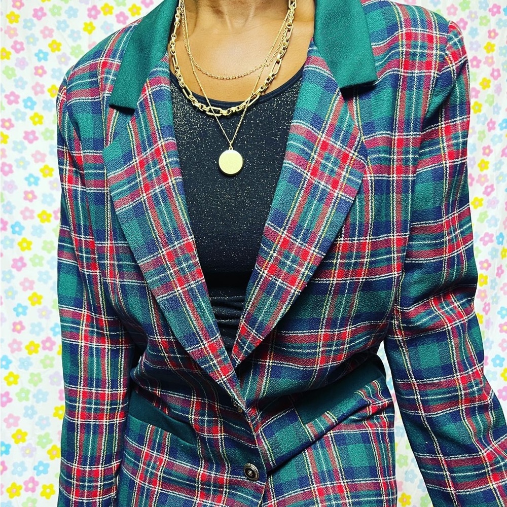 Perfect condition Graff vintage blazer. 2 small front pockets. Size 8. - Picture 4 of 5